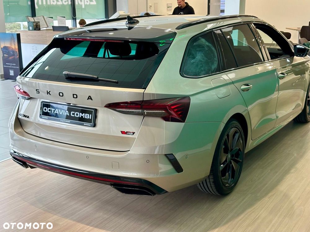 Skoda Octavia 2.0 TSI RS DSG - 4