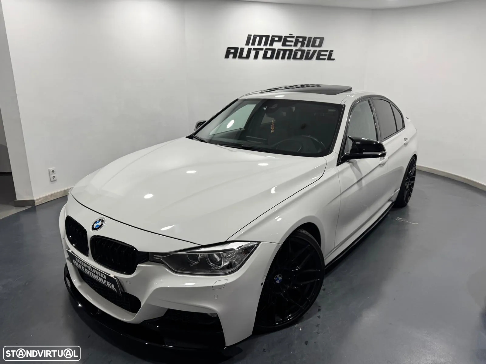 BMW 335 i Auto Pack M - 2