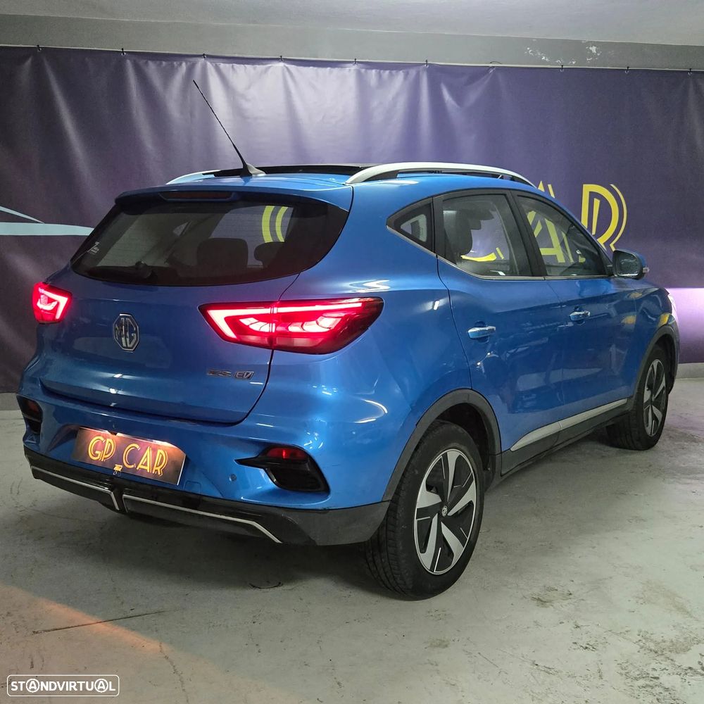 MG ZS EV 72.6 kWh Luxury - 7
