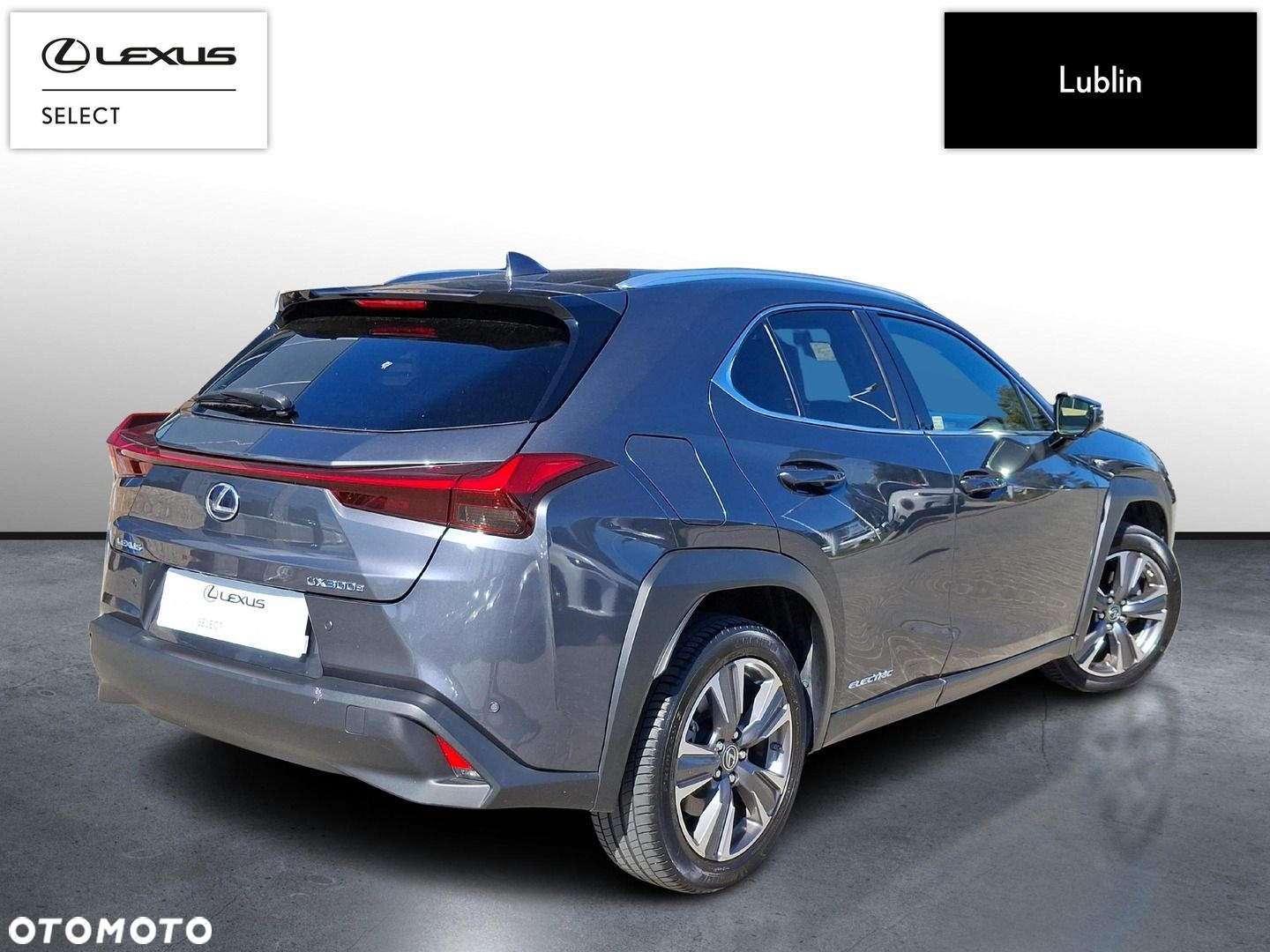 Lexus UX - 4