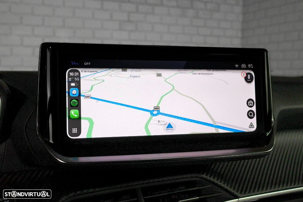 Peugeot 2008 1.2 PureTech Allure Pack - 24