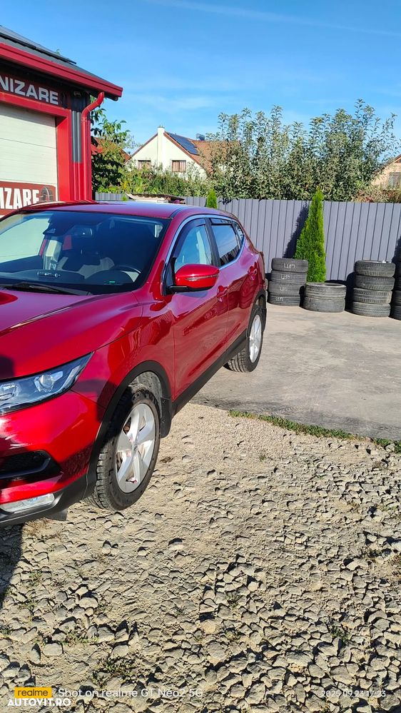 Nissan Qashqai 1.3 DIG-T ACENTA - 3
