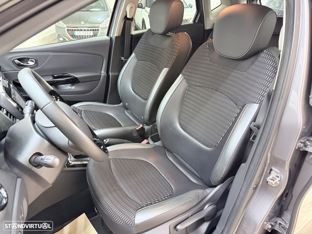 Renault Captur ENERGY TCe 120 EDC Luxe - 15