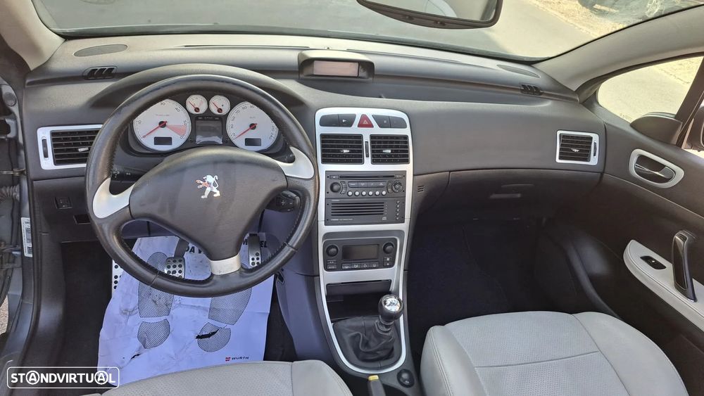 Peugeot 307 CC 2.0 HDi Sport - 42