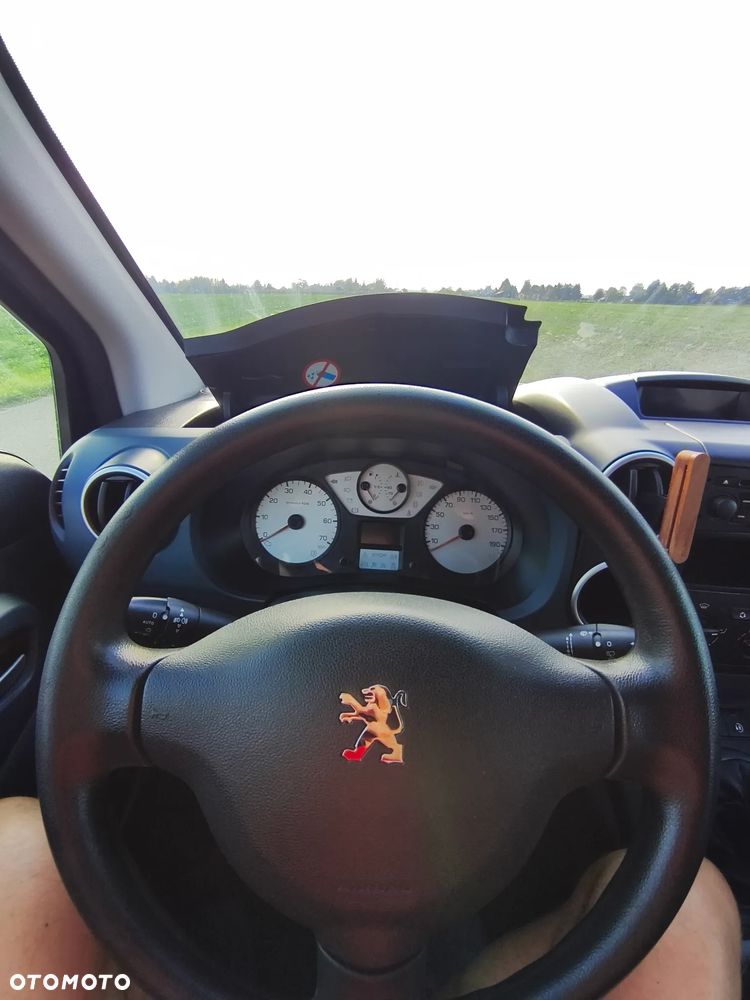 Peugeot Partner - 25