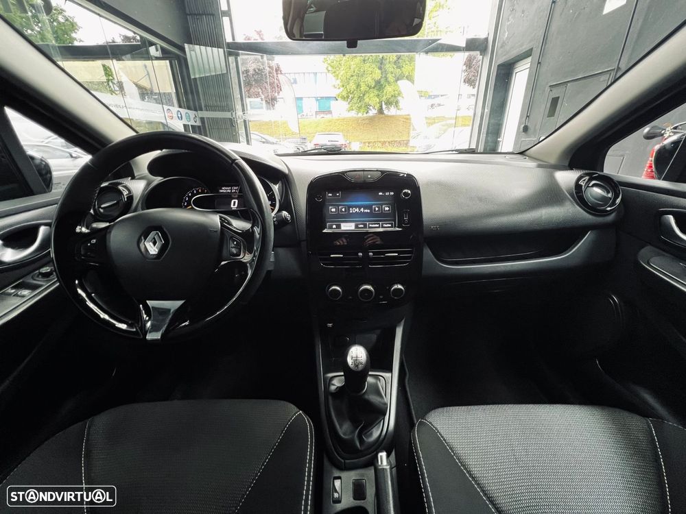 Renault Clio 0.9 TCe Limited - 17