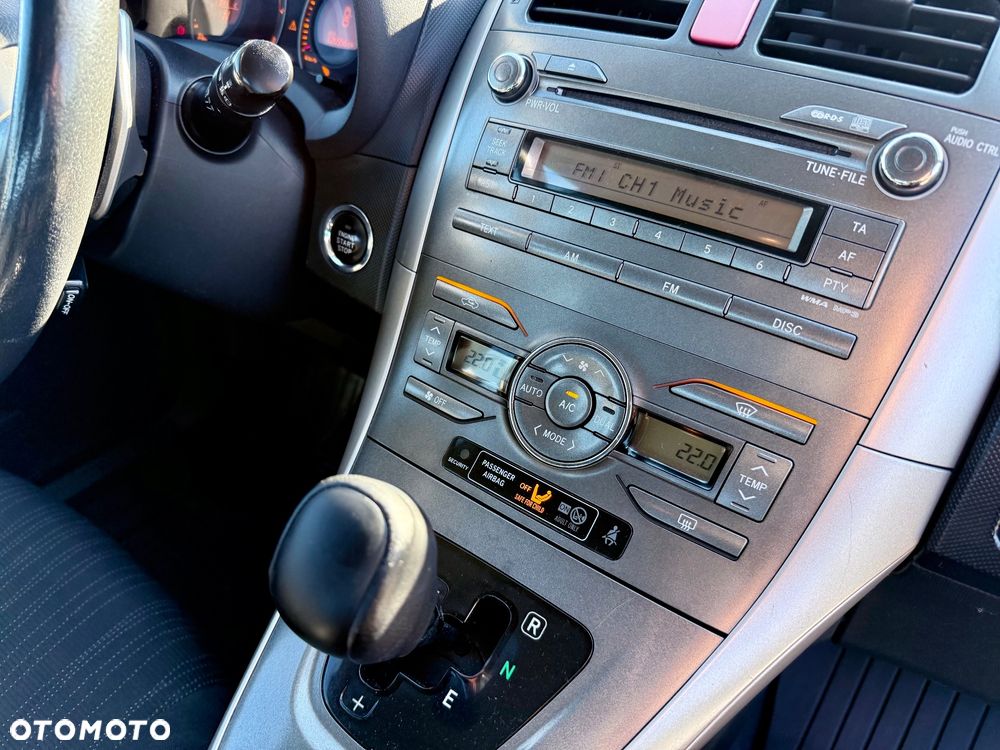 Toyota Auris 1.6 VVT-i Multimode Executive - 13