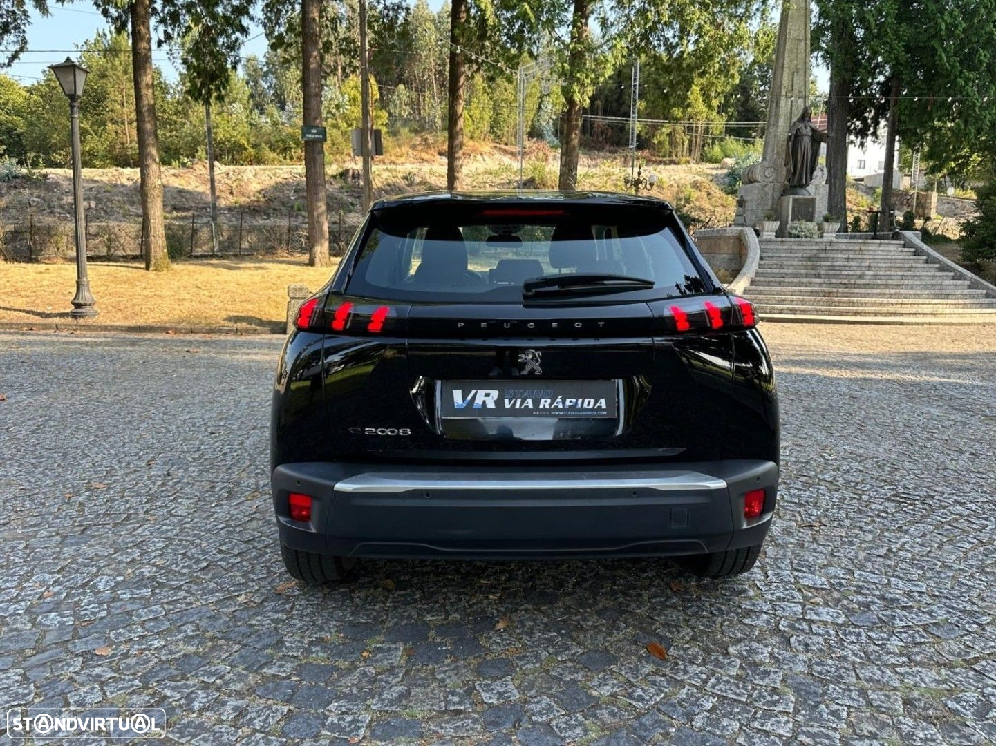 Peugeot e-2008 50 kWh Active Pack - 6