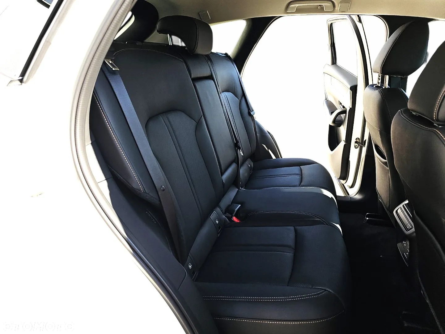 Mazda CX-60 2.5 PHEV Homura AWD - 18