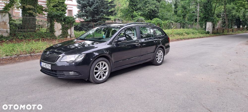 Skoda Superb 1.6 TDI Active Greenline - 6