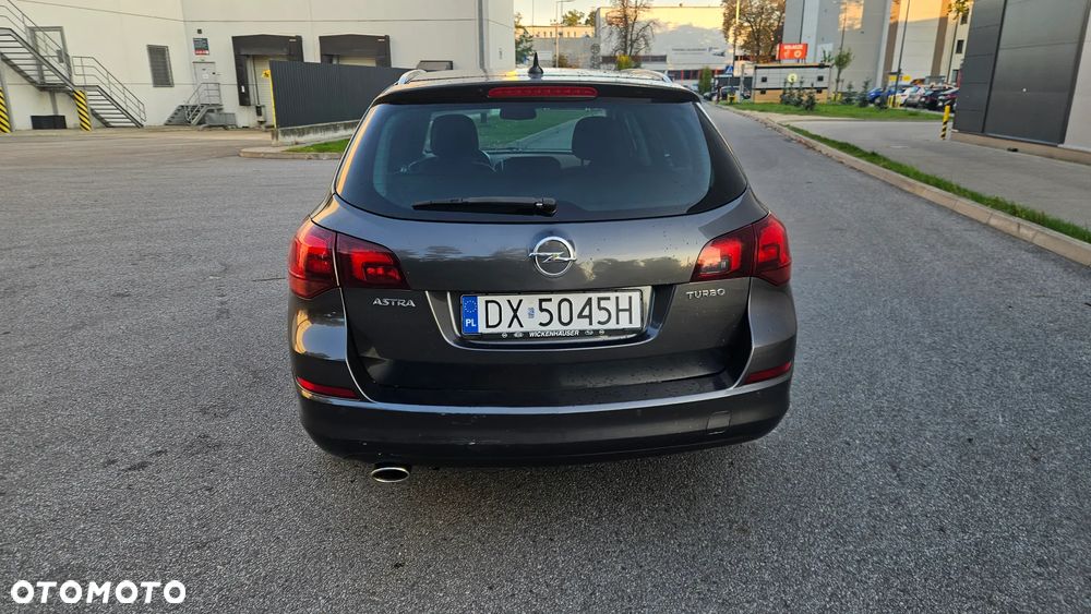 Opel Astra 1.4 Turbo Innovation - 16