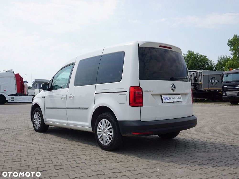 Volkswagen Caddy - 4