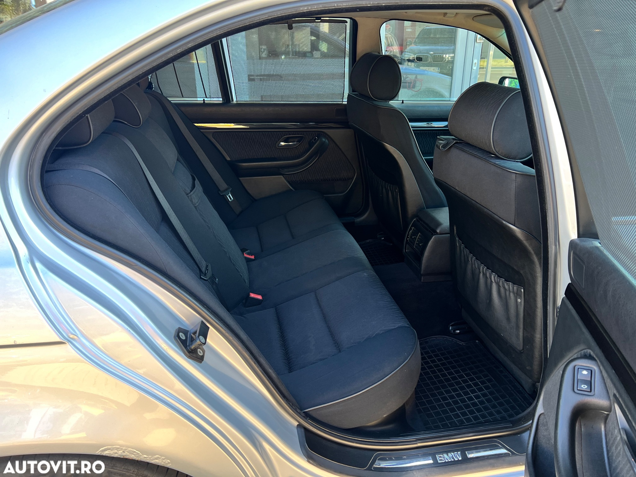 BMW Seria 5 520d Touring - 14