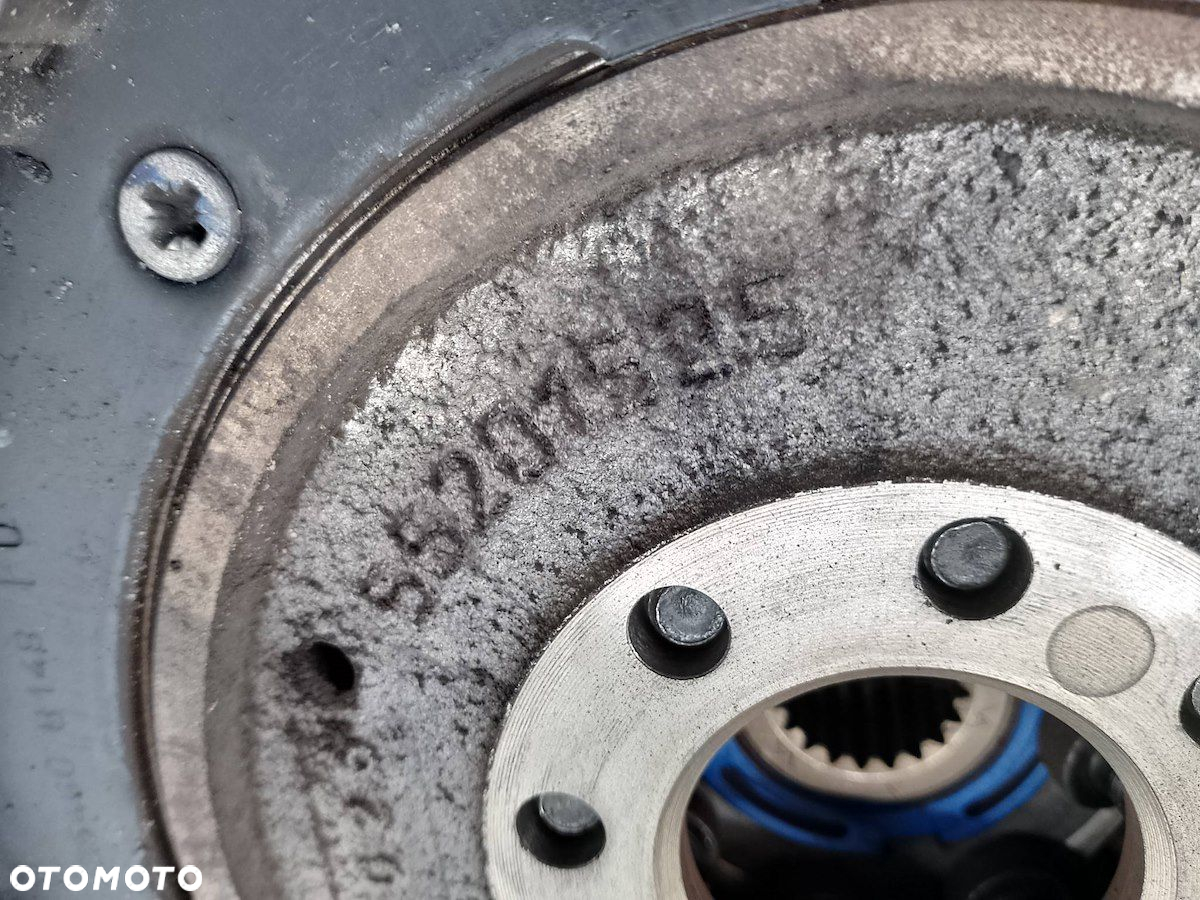 SPRZĘGŁO KOMPLETNE FIAT PUNTO EVO 55201525  584710  1025843 1.3 MJT - 8