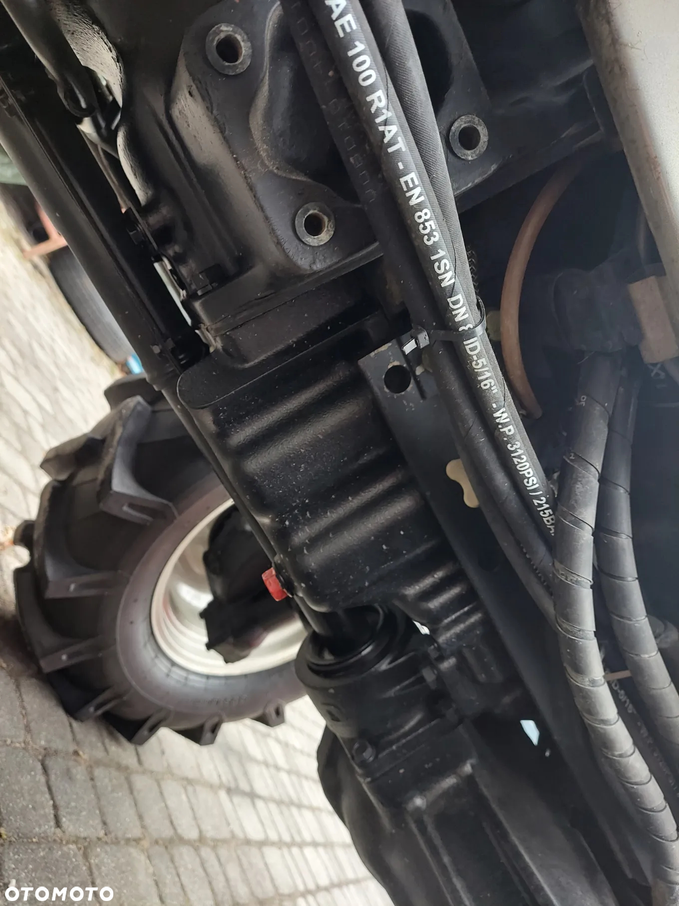 Mitsubishi MT 30 - 15
