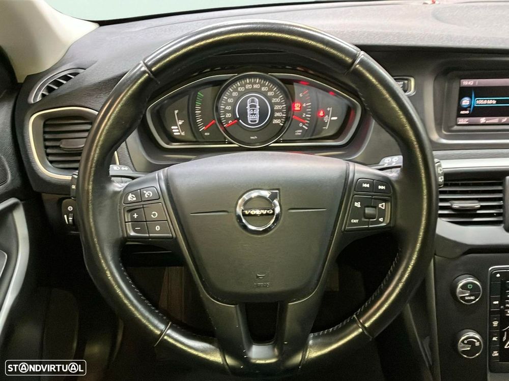 Volvo V40 2.0 D2 Kinetic - 11