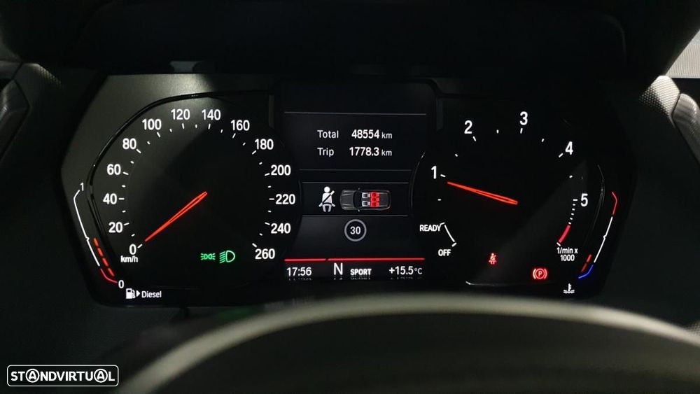 BMW 116 d Pack M - 24