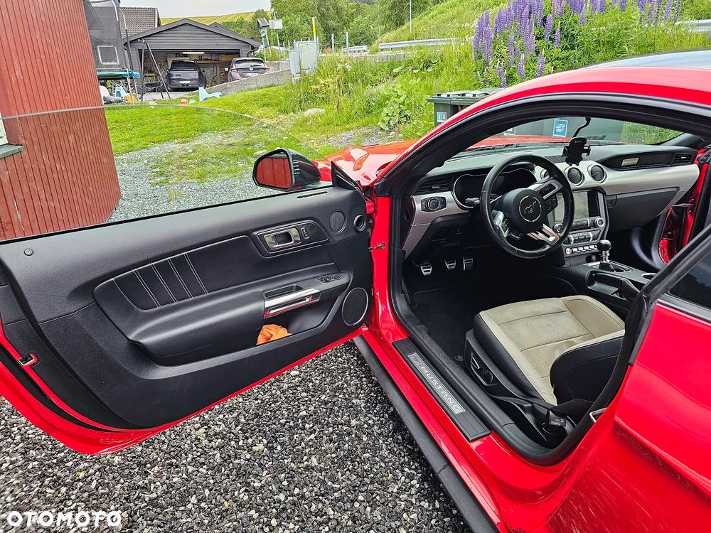 Ford Mustang 2.3 EcoBoost - 8