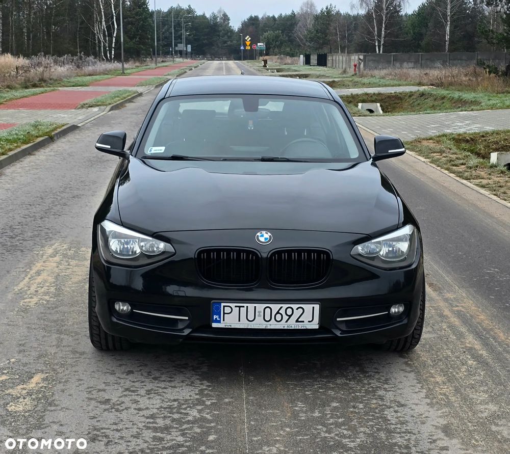 BMW Seria 1 118d Sport Line - 12