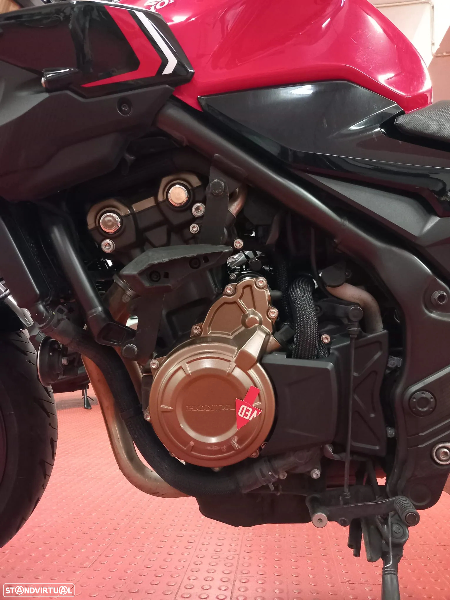 Honda CB 500F 2022 - 17