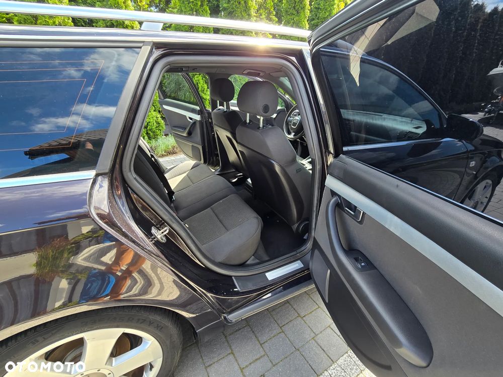 Audi A4 Avant 1.8 T - 11
