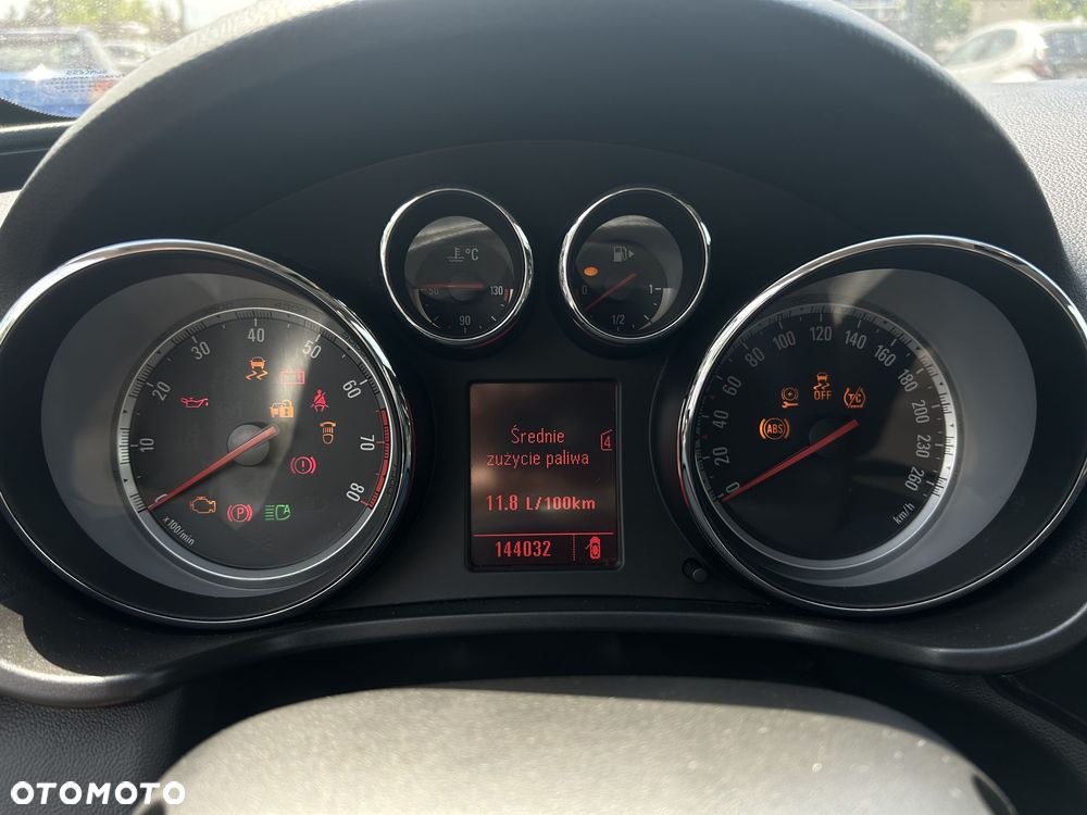 Opel Insignia 2.0 Turbo Sport - 27
