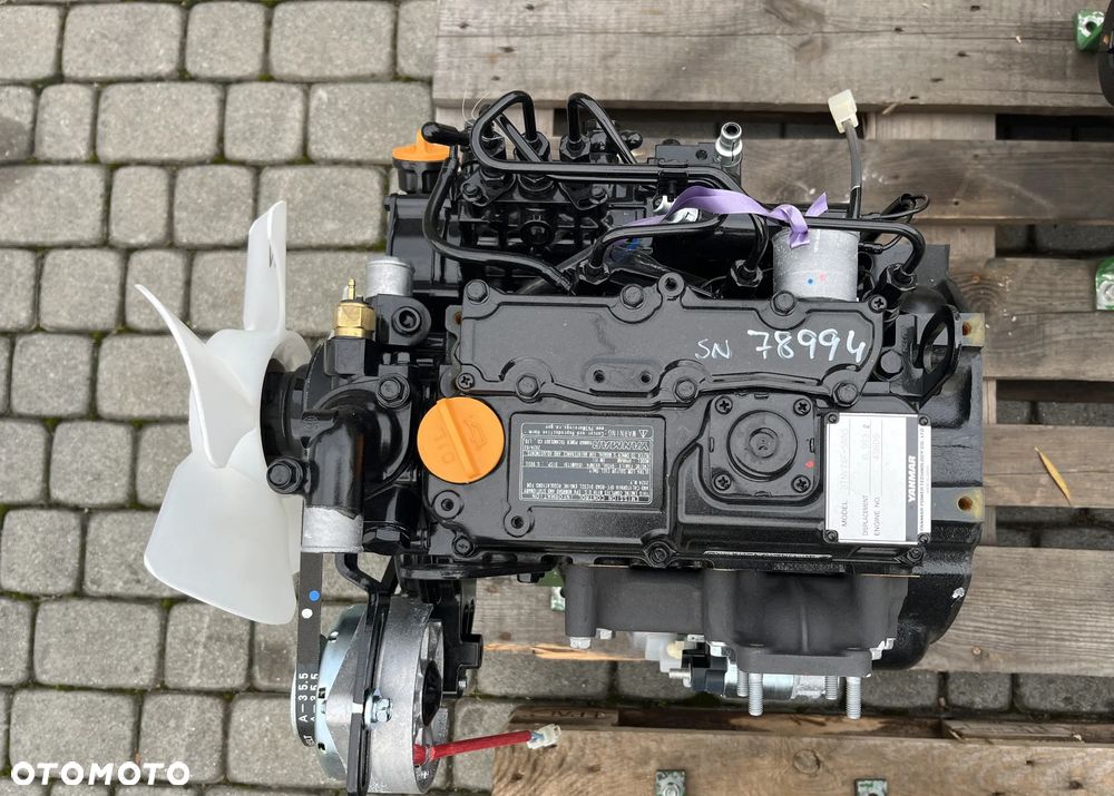 YANMAR 3TNV74 F SNNS 13,7KW 3TNV74 3TNV70 3TNV72 13999netto - 11