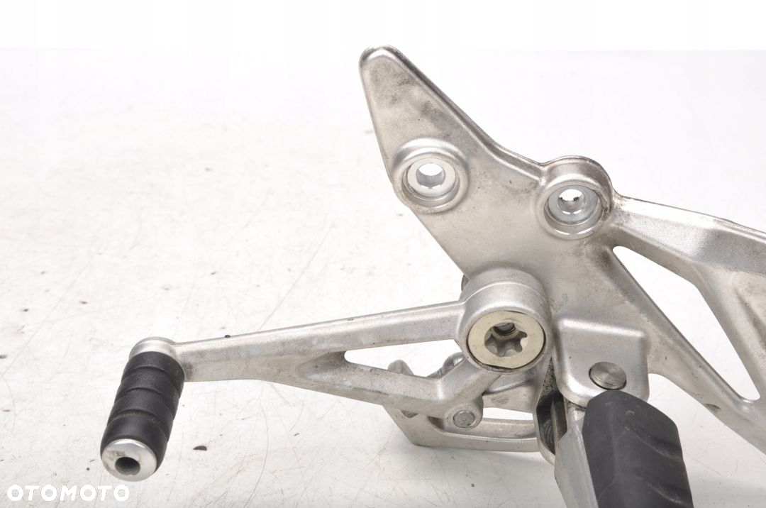 BMW R1200 RS SET PODNÓŻEK LEWY - 6