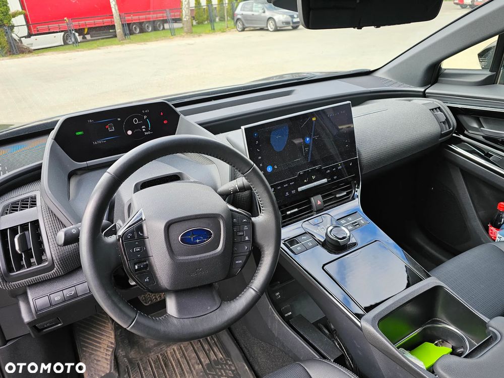 Subaru Solterra 71.4kWh Platinum Plus - 12