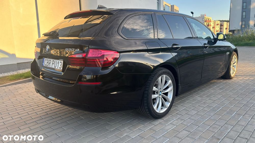 BMW Seria 5 530d xDrive Sport-Aut - 7