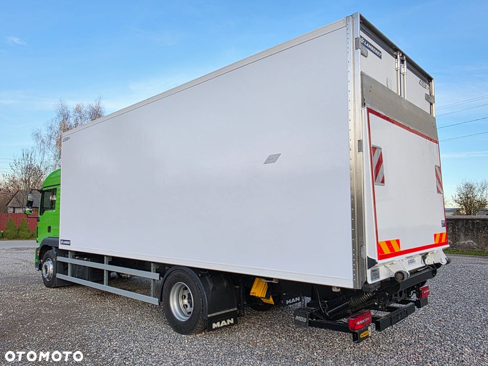 MAN TGM 18.320 / 18.290 / 15.290 / IZOTERMA / WINDA / 19PALET / E6  / 08.2018 / LIFT / SPROWADZONY / AUTOMAT / SYPIALKA / PIERWSZY WŁAŚCICIEL / BOCZNE DRZWI / STAN BARDZO DOBRY - 5