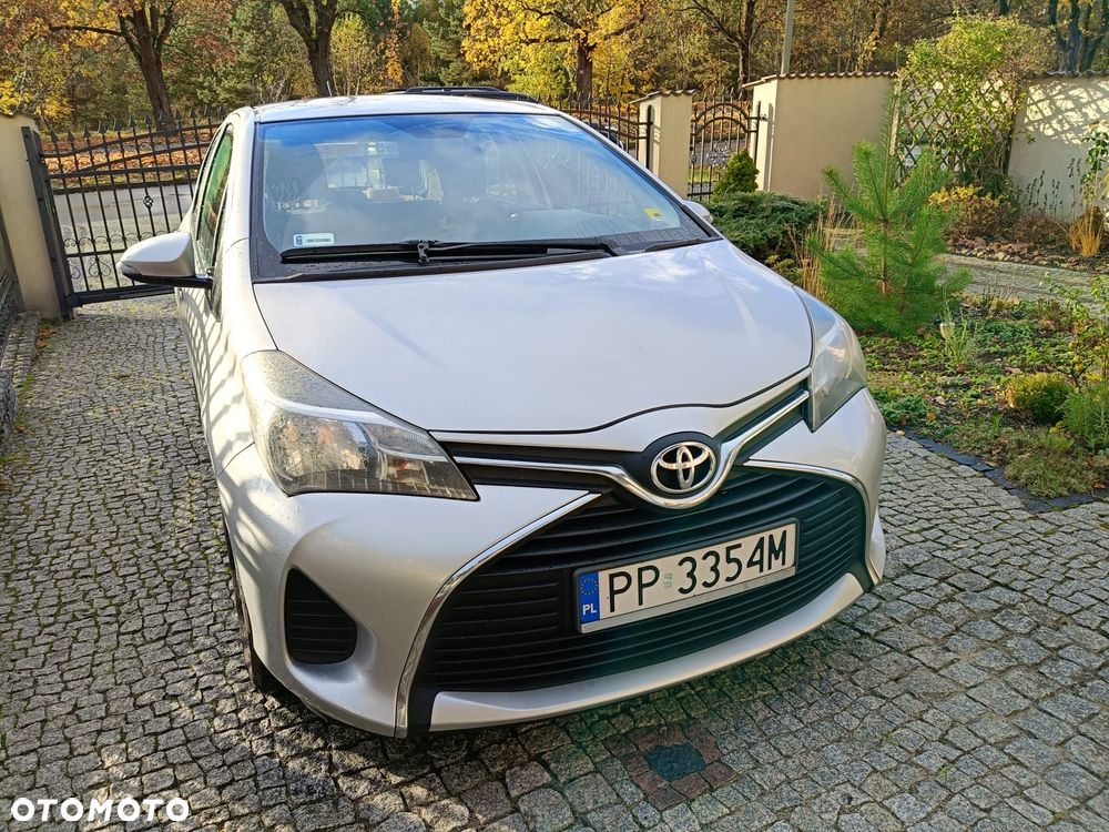 Toyota Yaris 1.0 Sol - 1