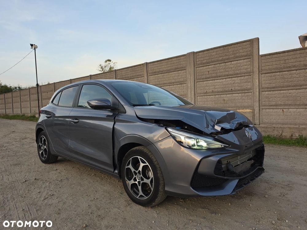 MG MG3 1.5 HEV+ Exclusive - 38