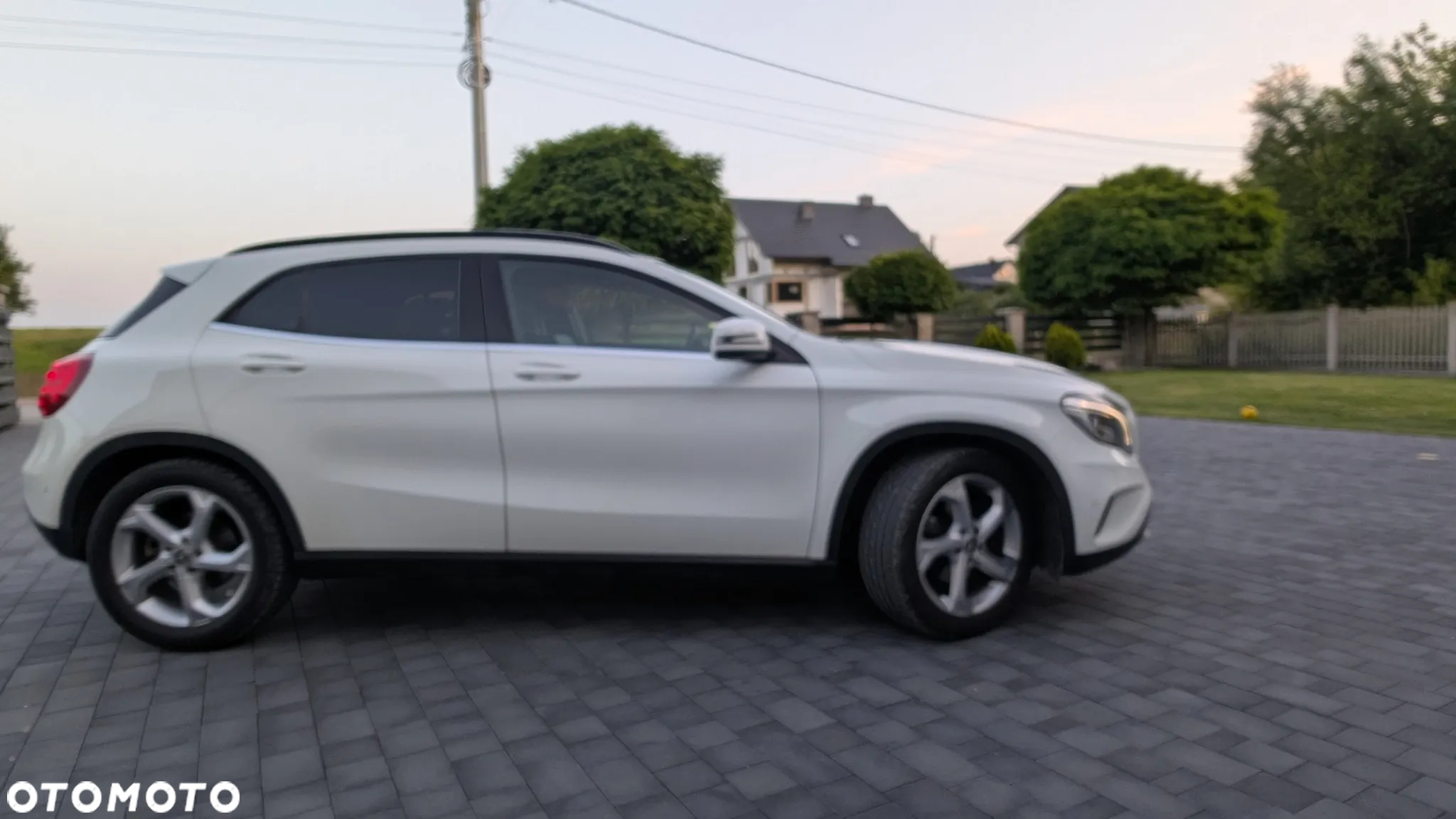 Mercedes-Benz GLA 180 (CDI) d - 19