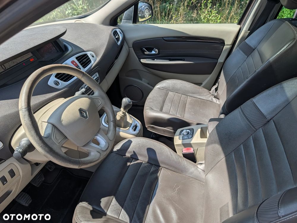 Renault Grand Scenic Gr 1.9 dCi Privilege - 7