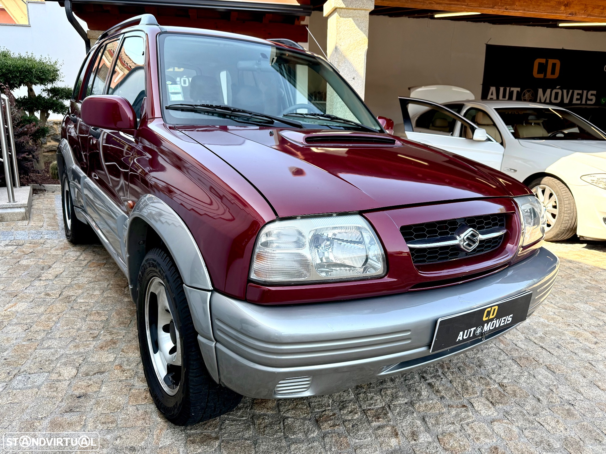 Suzuki Grand Vitara Metal Top 2.0 TDi - 24