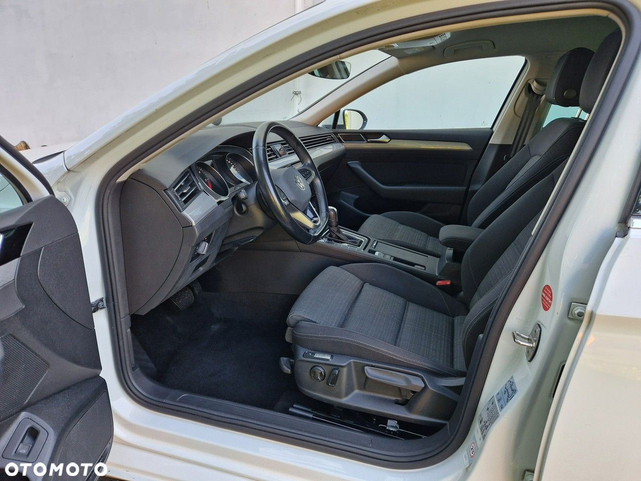 Volkswagen Passat 2.0 TDI EVO Business DSG - 15
