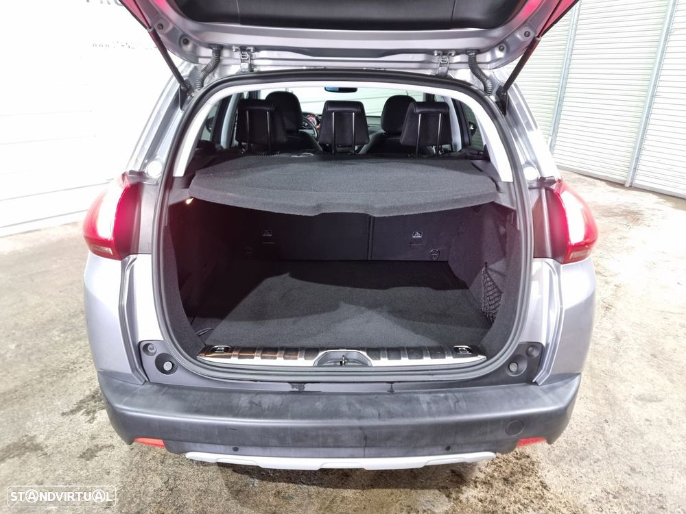 Peugeot 2008 1.2 PureTech Allure - 31