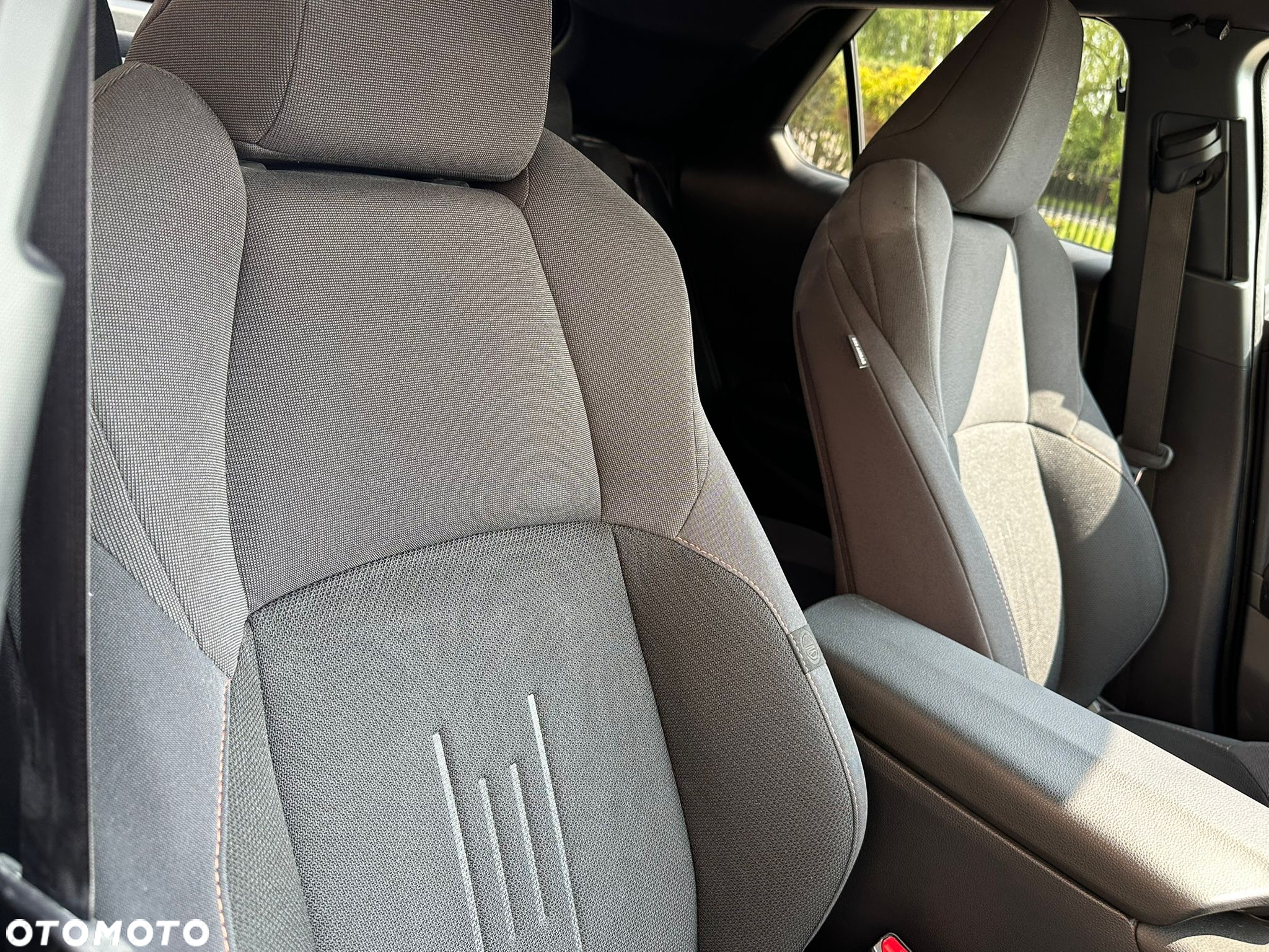 Toyota C-HR 1.8 Hybrid GPF Style - 19