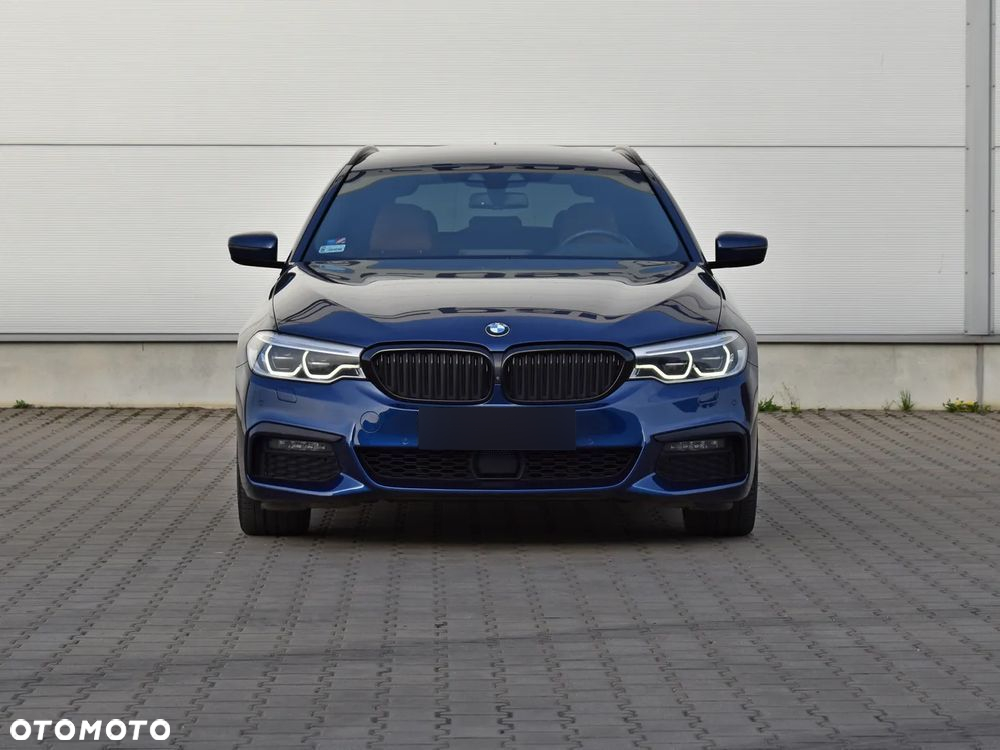 BMW Seria 5 540d xDrive M Sport sport - 9