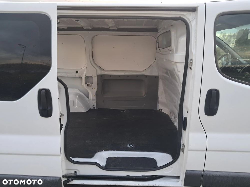 Renault TRAFIC - 5