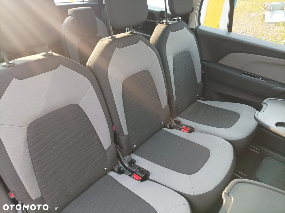 Citroën C4 Grand Picasso 1.6 e-HDi Attraction - 28