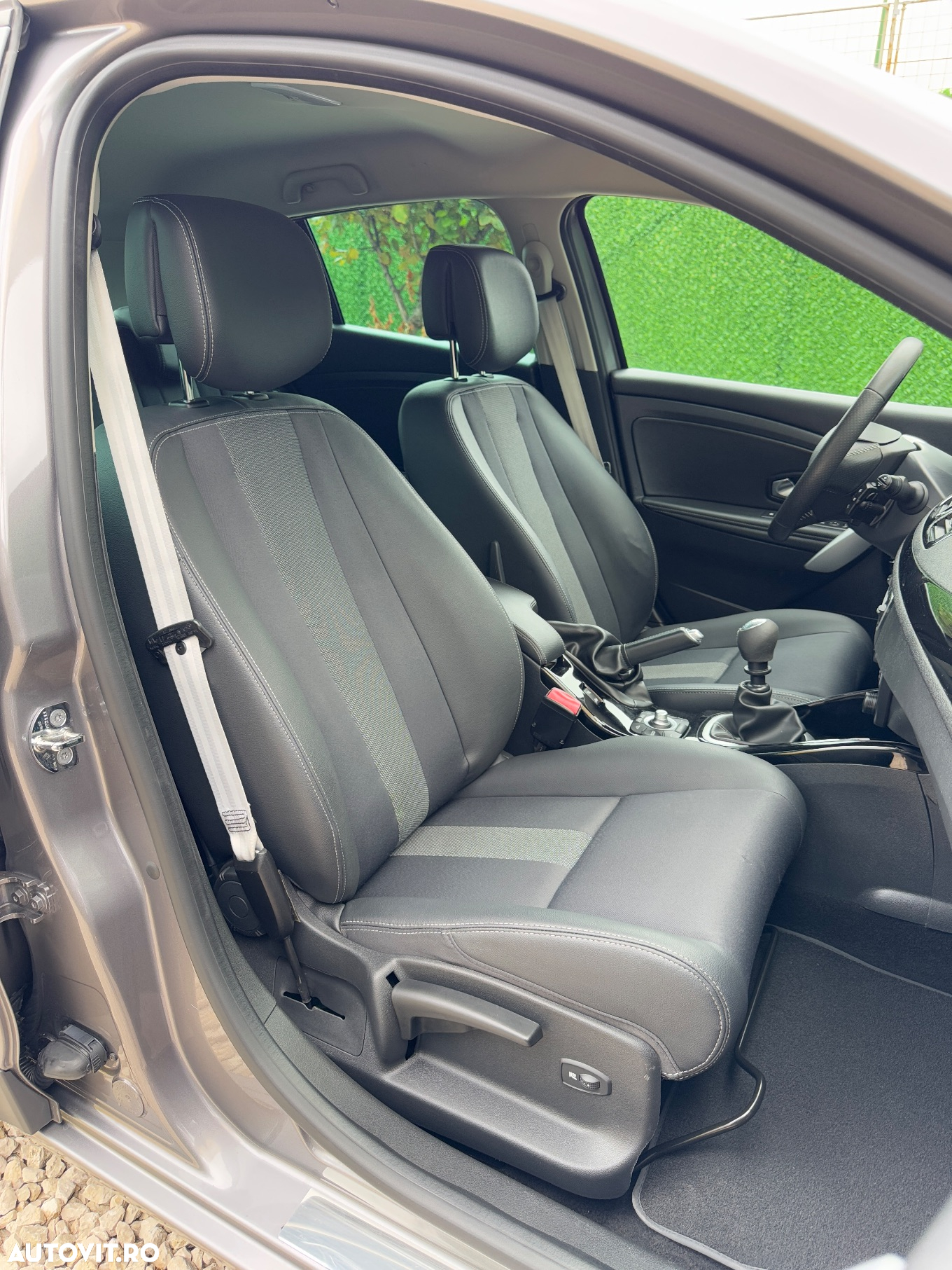 Renault Megane dCi 130 FAP BOSE Edition - 10