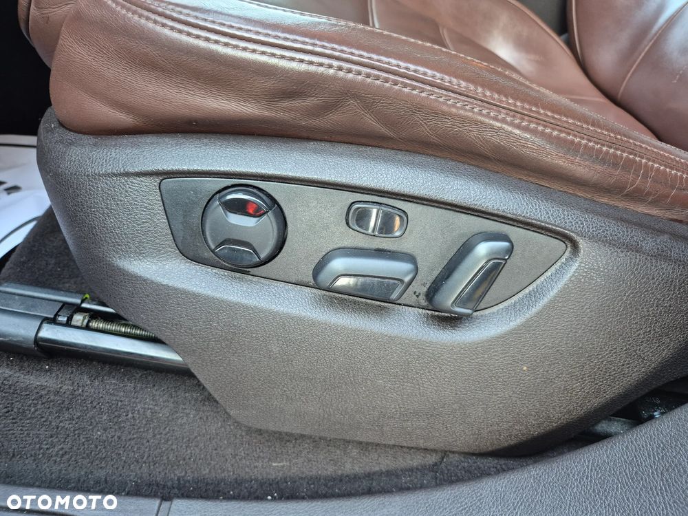 Volkswagen Touareg 3.0 V6 TDI Blue Motion DPF Automatik Exclusive - 11