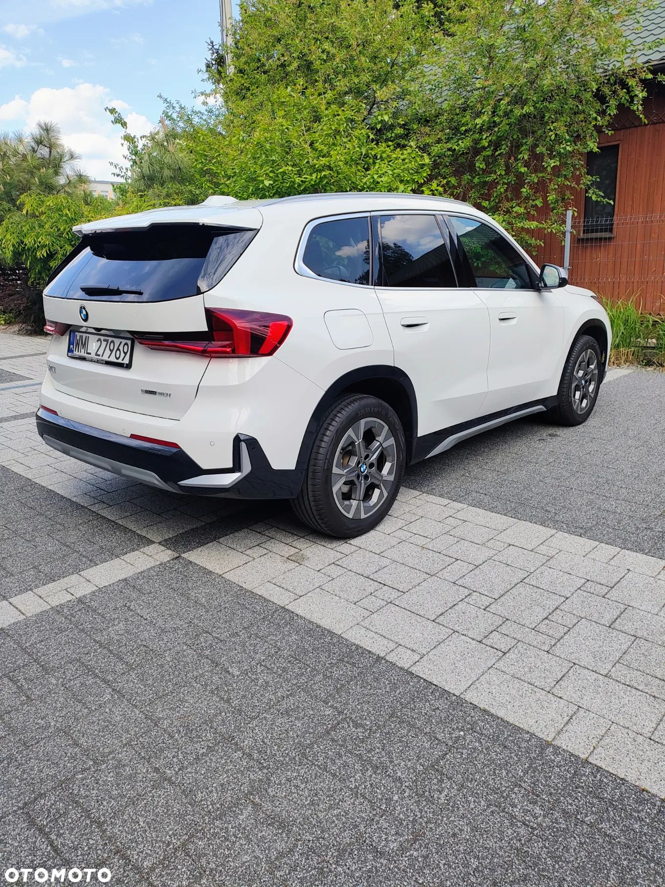 BMW X1 - 1