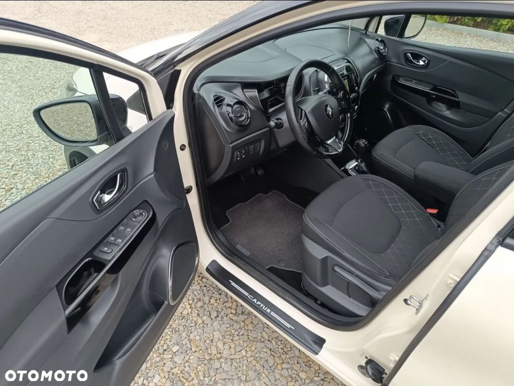 Renault Captur TCe 120 EDC Luxe - 21