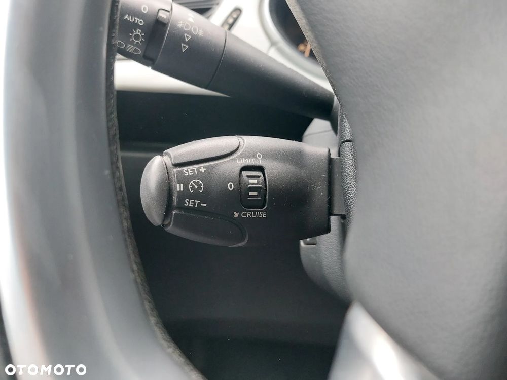 Citroën DS3 1.6 VTi SoChic - 15