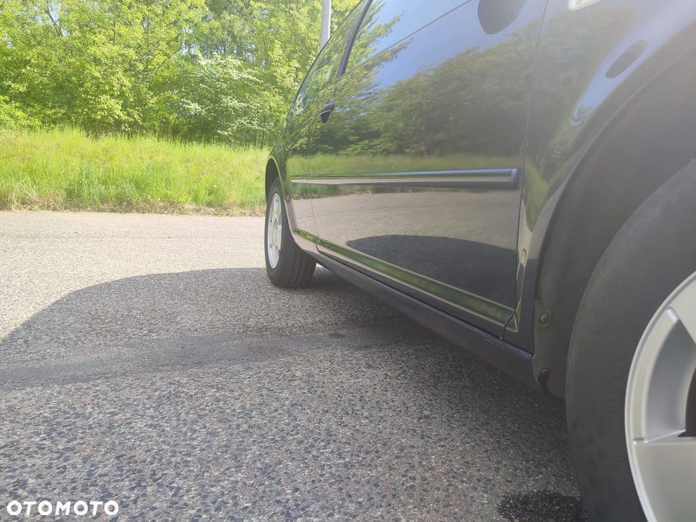 Volkswagen Golf - 10