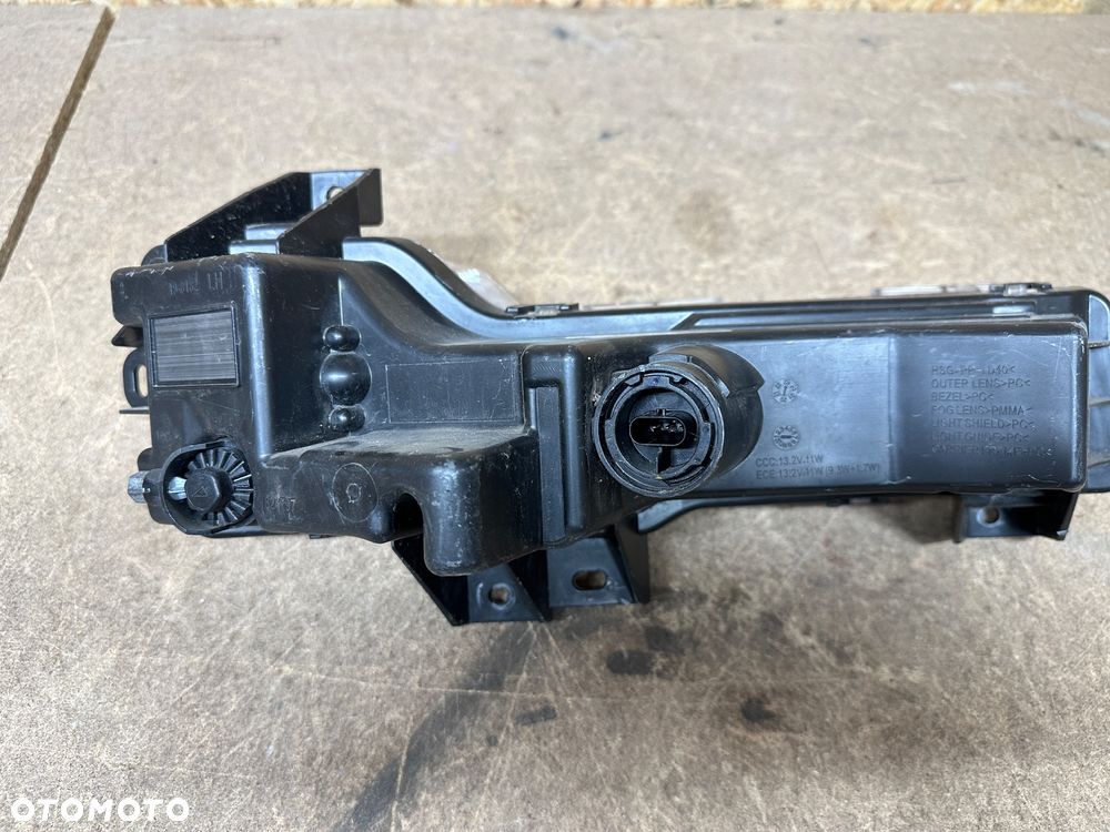 TESLA 3 Y LIFT  halogen drl led 1624798-00-A 1624797-00-A - 11