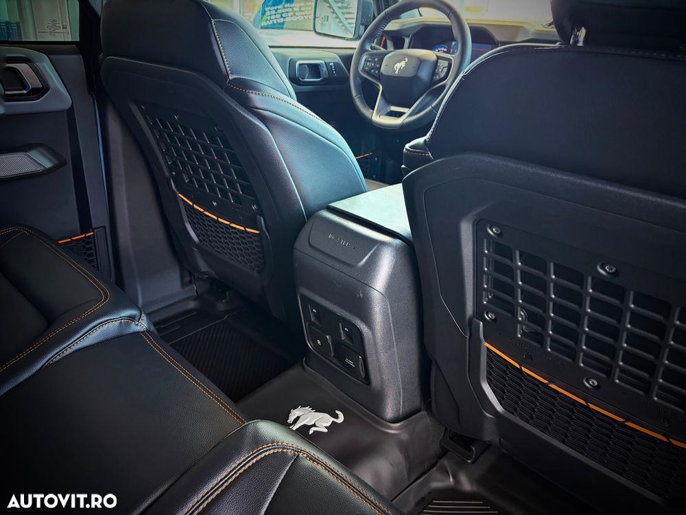 Ford Bronco 2.7L V6 Ecoboost Badlands - 24